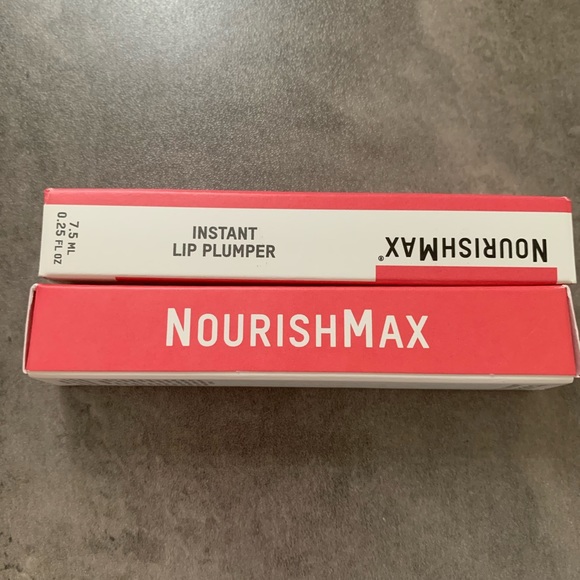 NOURISHMAX INSTANT LIP PLUMPERšš2!! - Picture 4 of 5